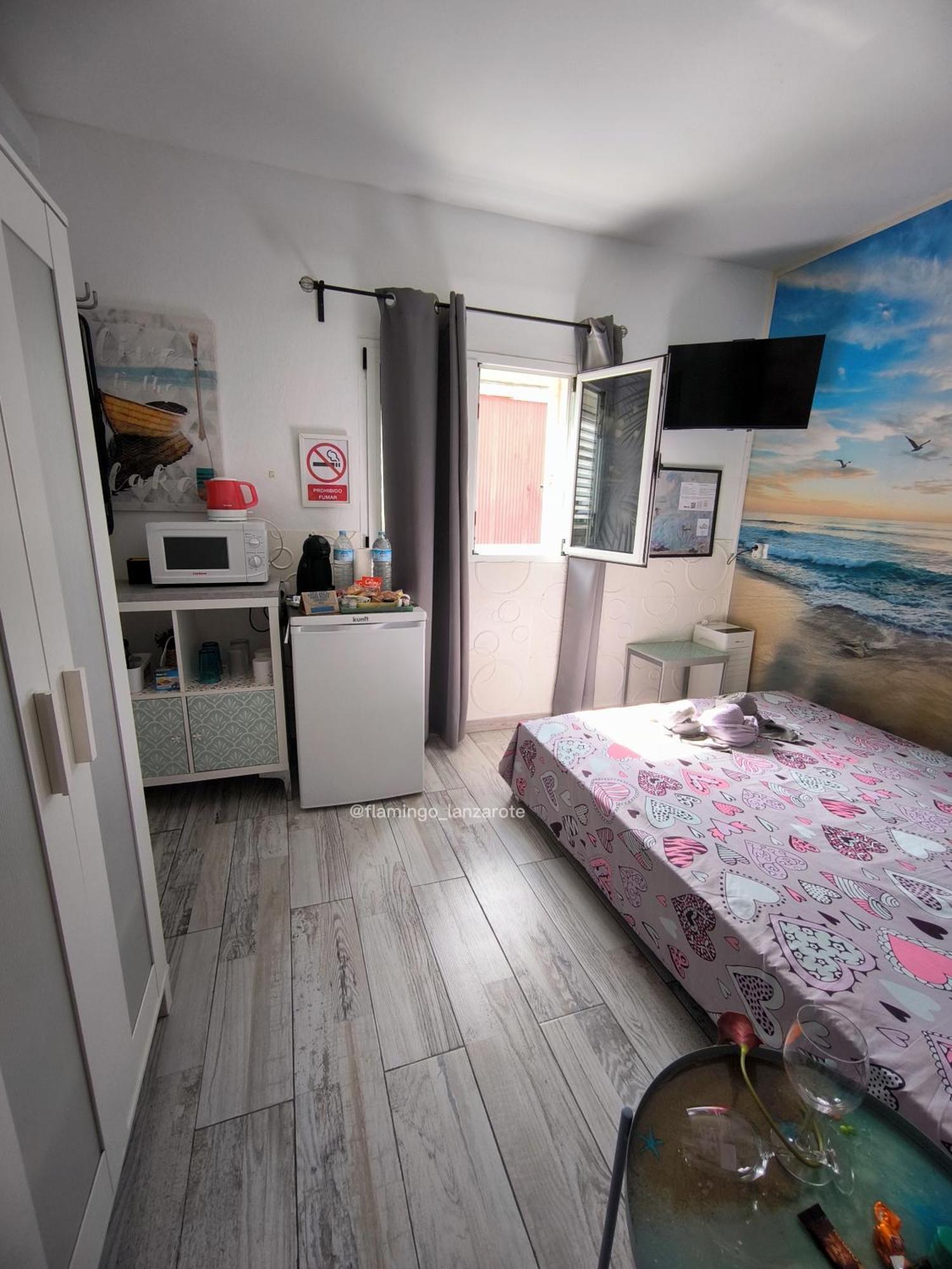 Habitacion Flamingo, Entrada Privada Y Bano Privado En Suite By Flamingo House, No Fumadores Arrecife  Exteriör bild