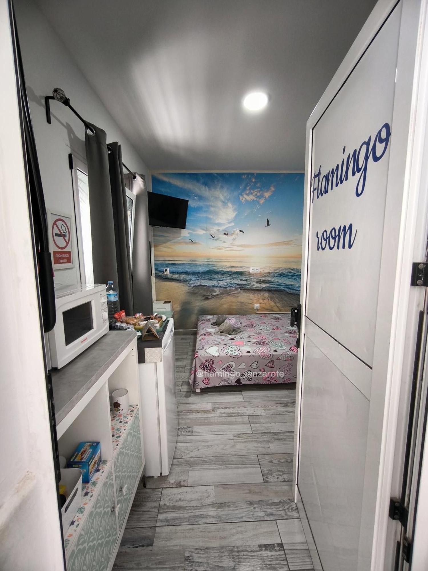 Habitacion Flamingo, Entrada Privada Y Bano Privado En Suite By Flamingo House, No Fumadores Arrecife  Exteriör bild